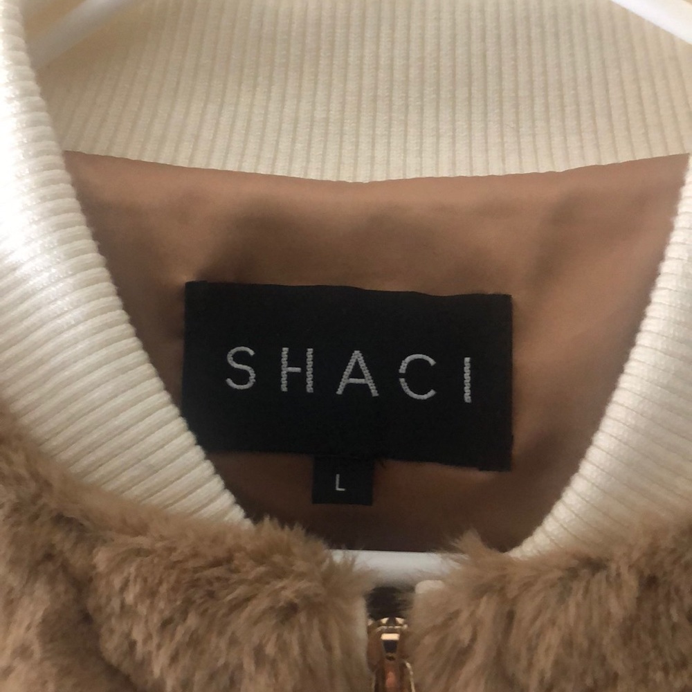 📦Faux Rabbit Fur Bomber - Picture 2 of 5